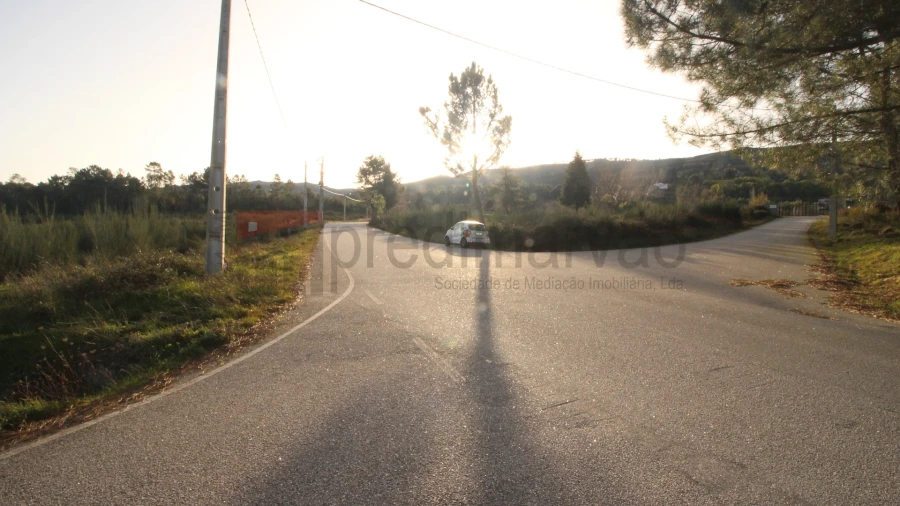 Terreno para Venda em São Paio Foto 3
