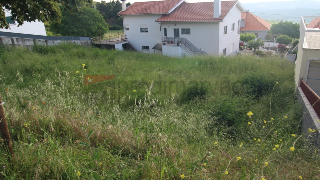 Terreno para Venda em Gouveia (São Pedro e São Julião) Foto 3