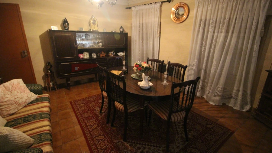 Moradia T4 para Venda em Ribamondego Foto 6