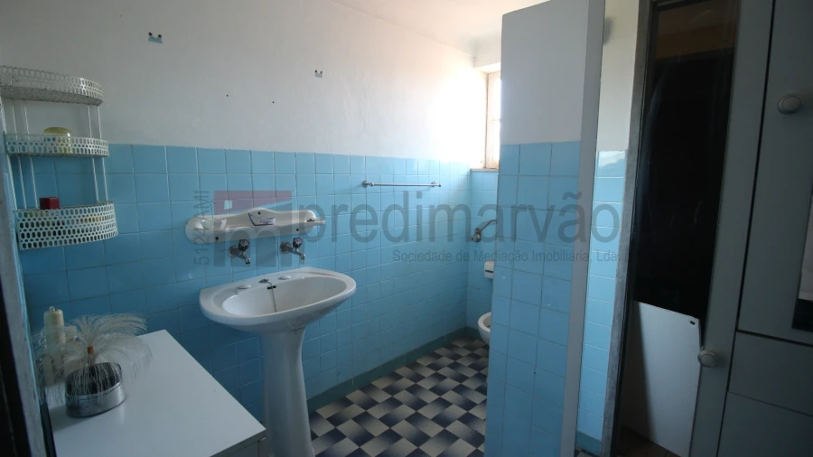 Moradia T5 para Venda em Carrapichana Foto 8