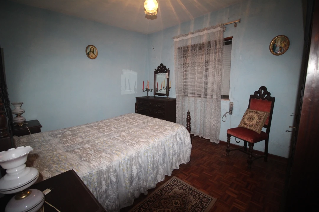 Moradia T4 para Venda em Nespereira Foto 15