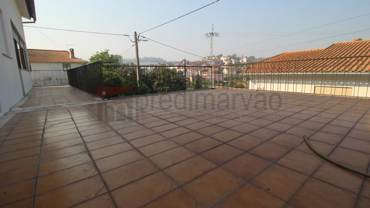 Moradia T4 para Venda em Nespereira Foto 13