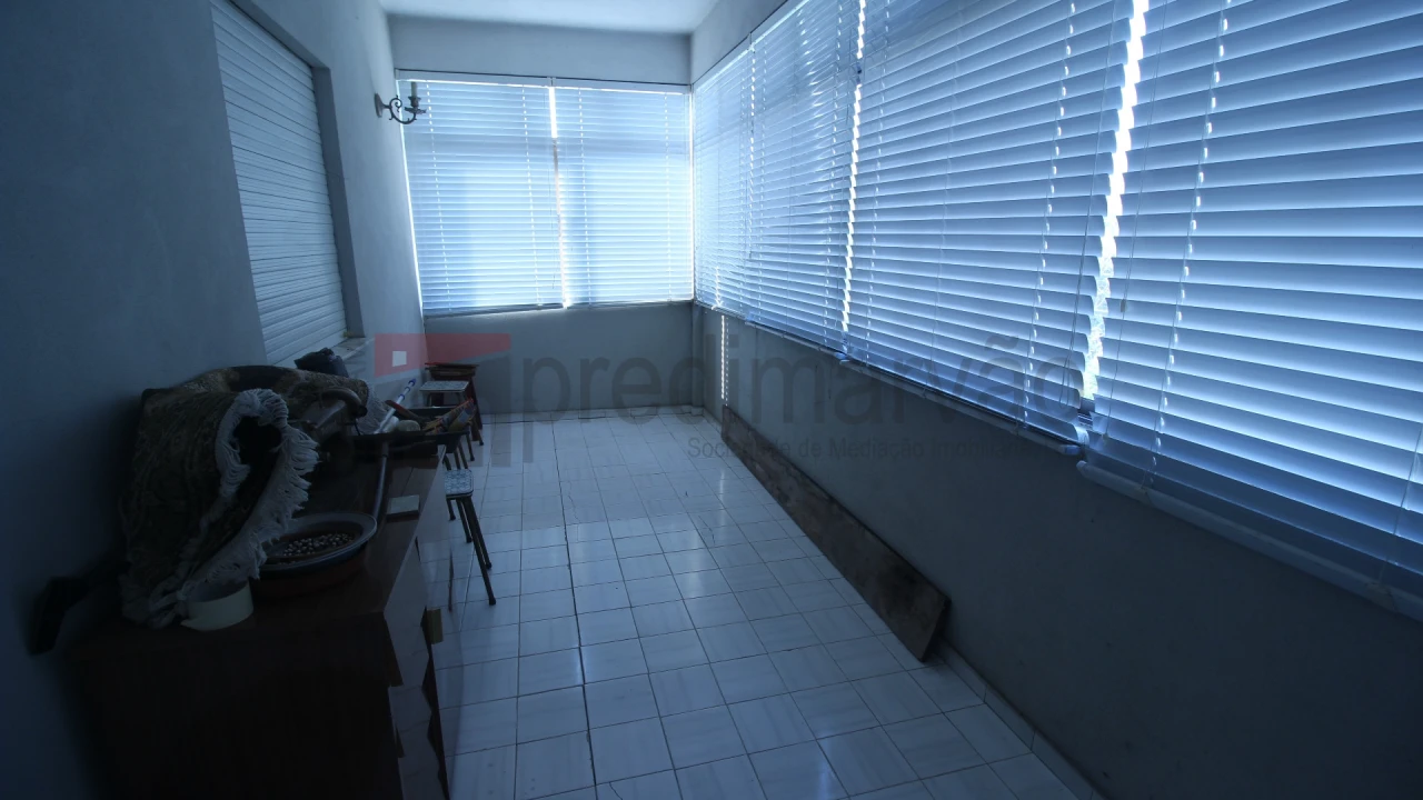 Moradia T4 para Venda em Nespereira Foto 2