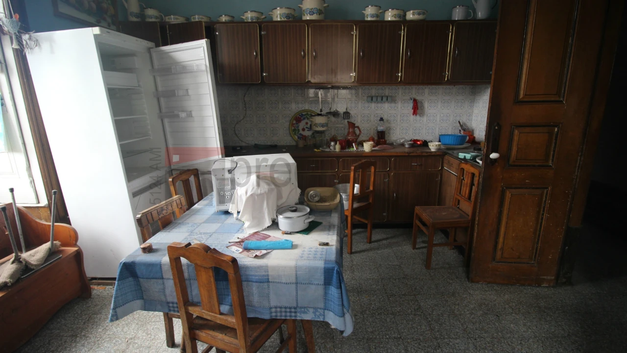 Moradia T6 para Venda em Vila Nova de Tazem Foto 14