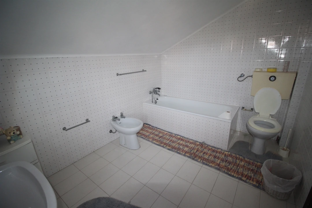 Moradia T5 para Venda em São Paio Foto 14