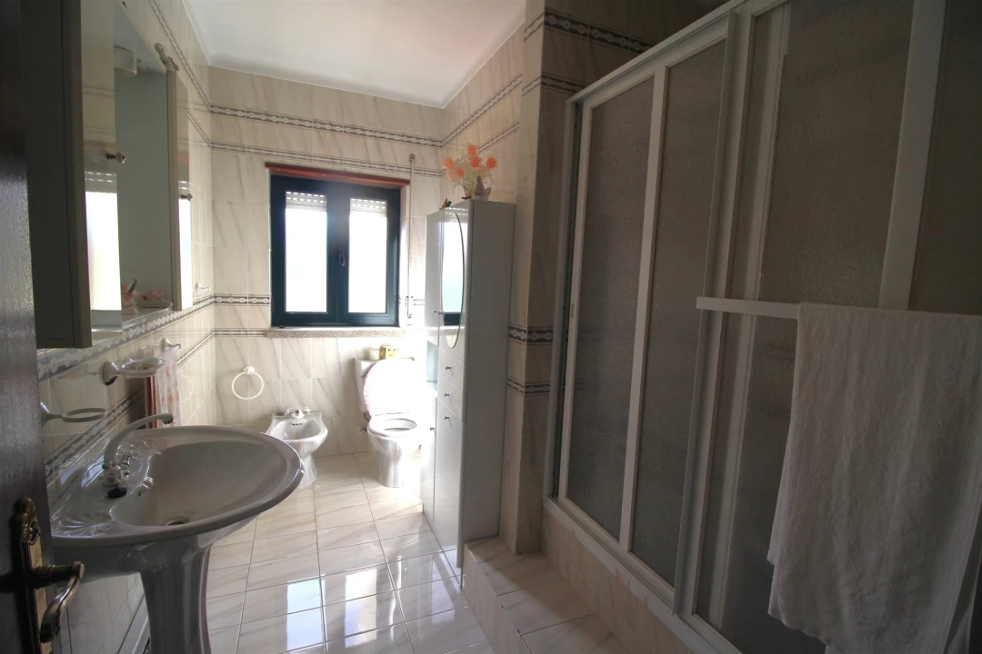 Moradia T5 para Venda em São Paio Foto 19