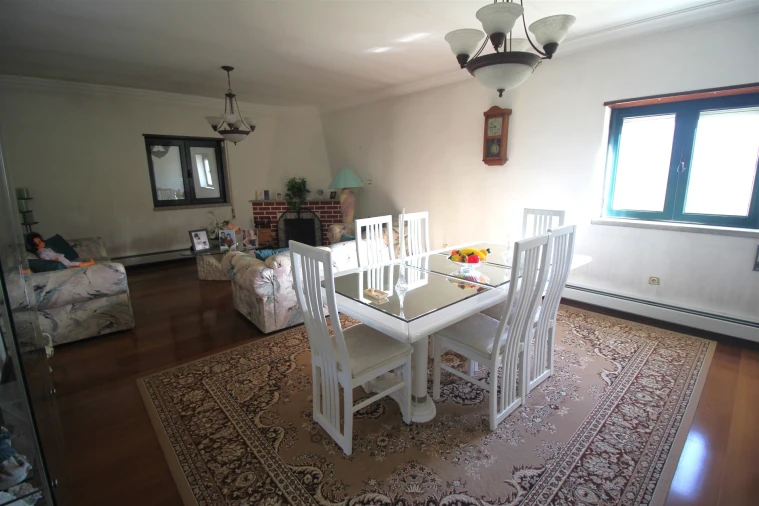 Moradia T5 para Venda em São Paio Foto 16