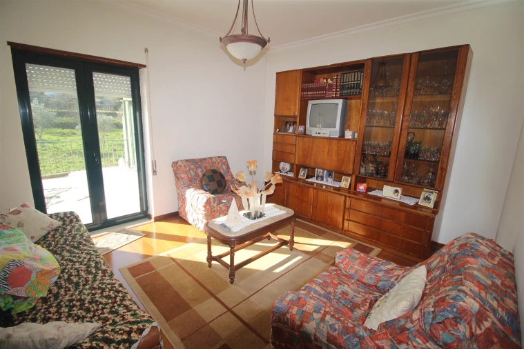 Moradia T5 para Venda em São Paio Foto 7