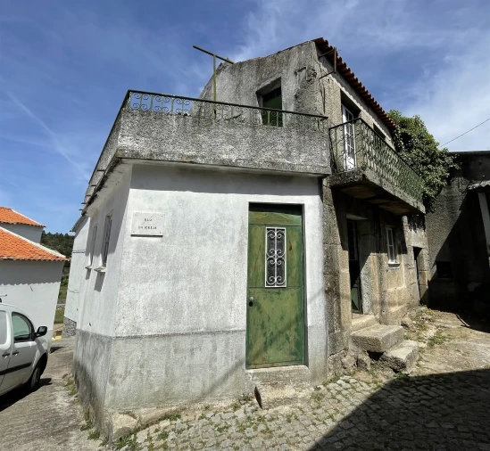 Moradia T3 para Venda em Nespereira Foto 5