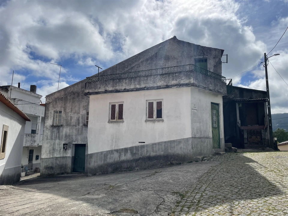 Moradia T3 para Venda em Nespereira Foto 2