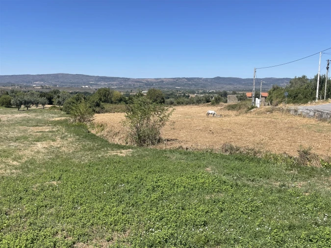 Quinta T2 para Venda em Melo e Nabais Foto 9