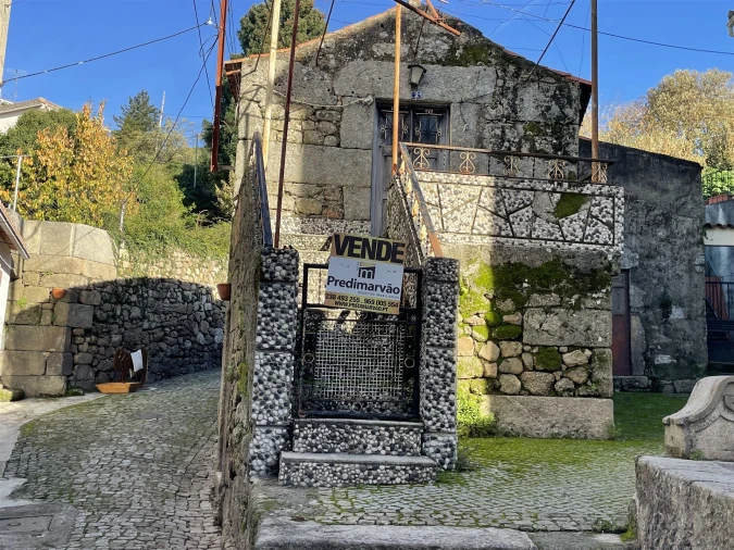 Moradia T0 para Venda em Gouveia (São Pedro e São Julião) Foto 8