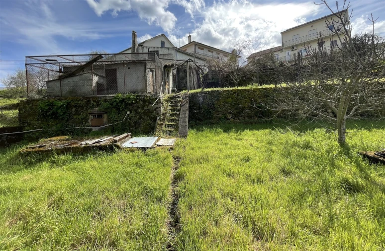 Moradia T7 para Venda em Vila Cortes da Serra Foto 6