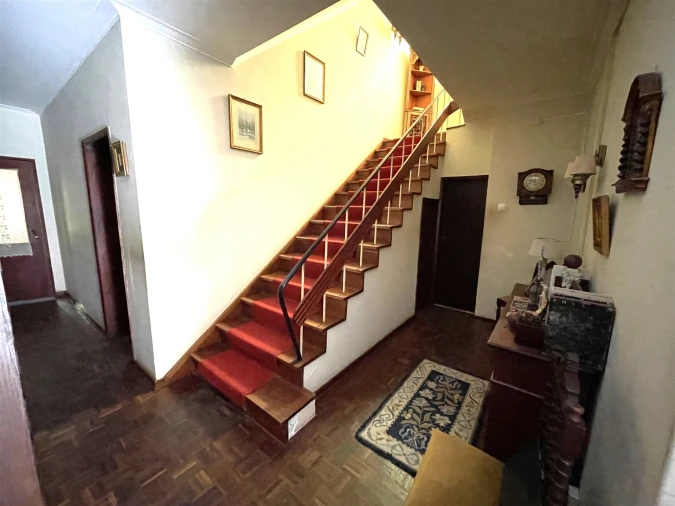 Moradia T7 para Venda em Vila Cortes da Serra Foto 16