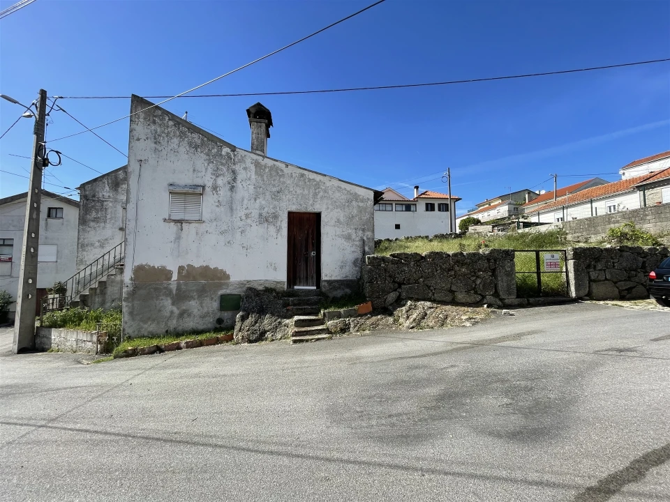 Moradia T4 para Venda em Nespereira Foto 7