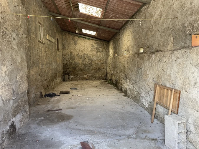 Moradia T4 para Venda em Nespereira Foto 19