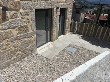 Apartamento T2 para Venda em Arcos de Valdevez (São Paio) e Giela