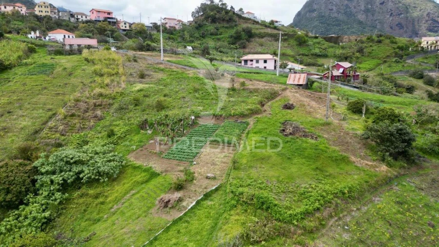 Terreno para Venda em Porto da Cruz Foto 10