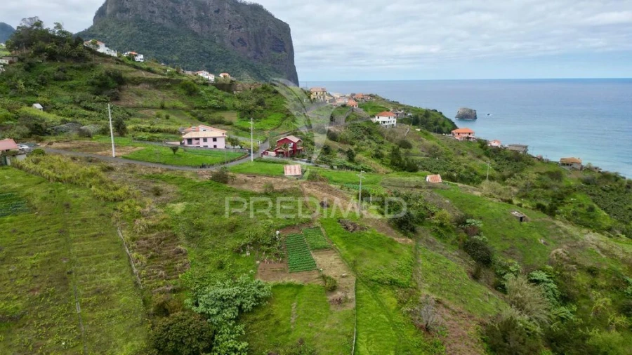 Terreno para Venda em Porto da Cruz