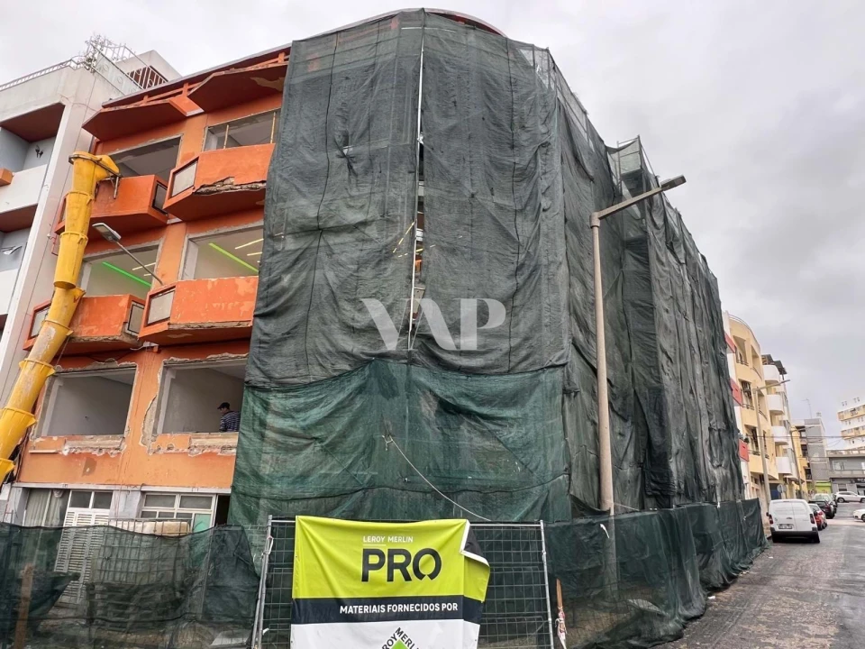 Moradia T30 para Venda em Faro (Sé e São Pedro) Foto 14