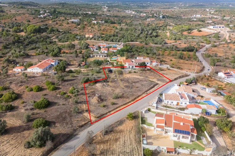 Terreno para Venda em Armação de Pera Foto 11