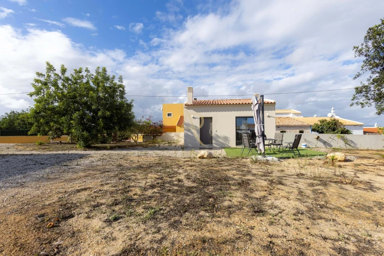 Terreno para Venda em Armação de Pera Foto 15