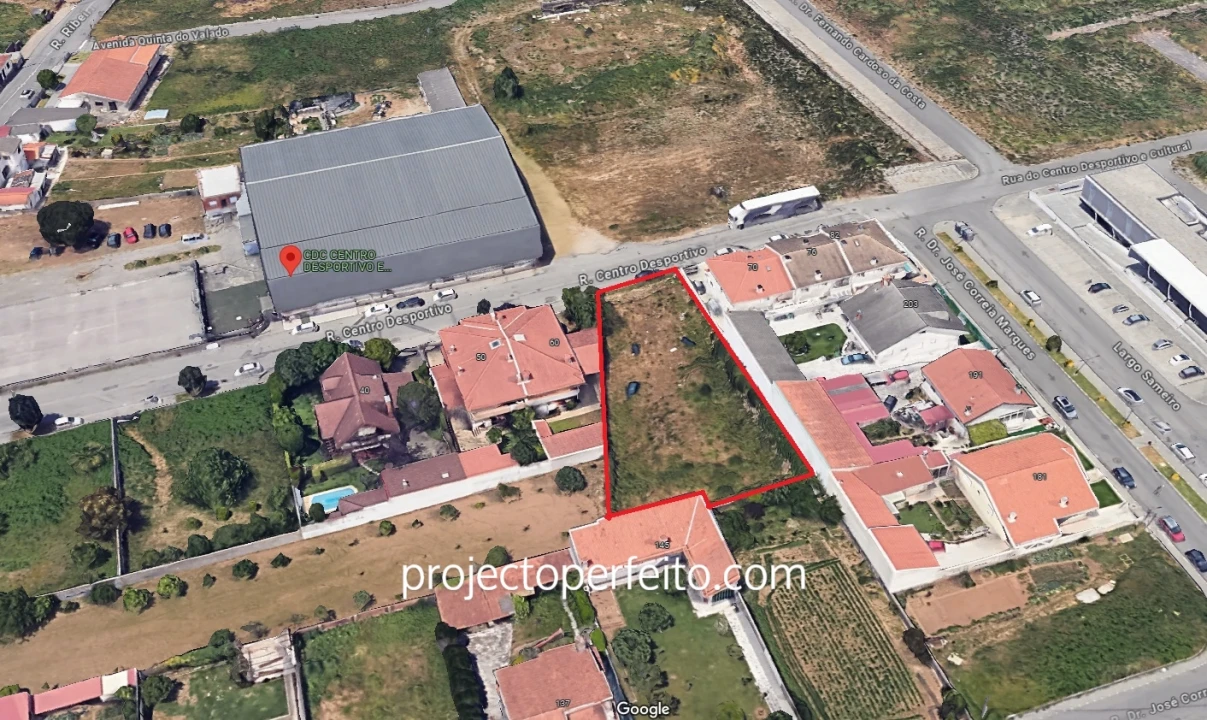 Terreno para Venda em São Paio de Oleiros Foto 1