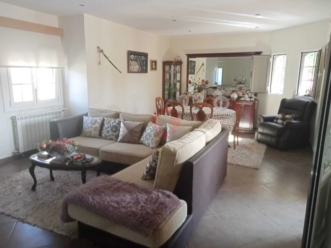 Moradia T4 para Venda em Cristoval Foto 14