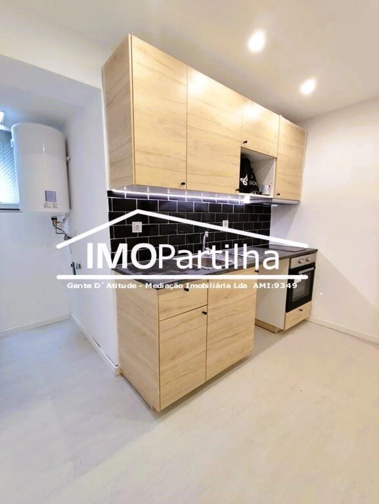 Apartamento T0 para Venda em Queluz e Belas Foto 5