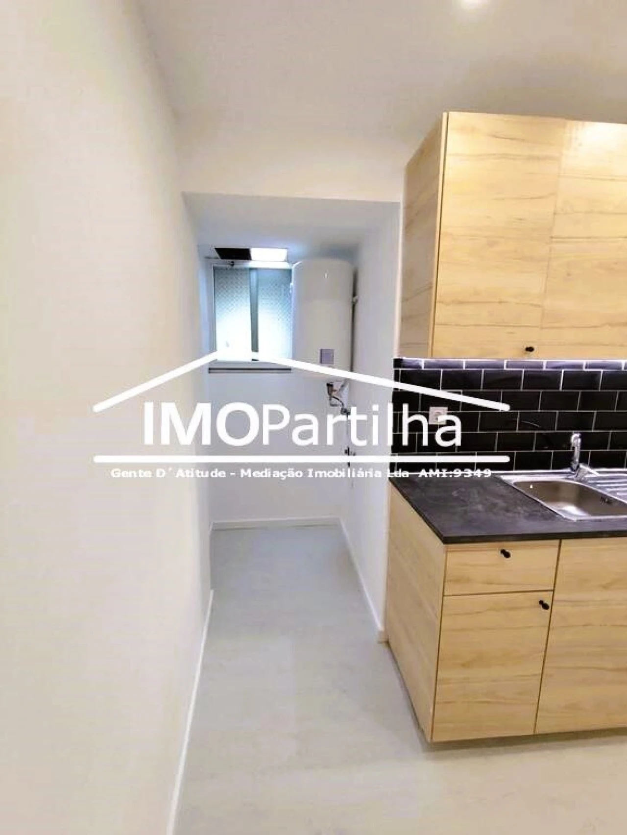 Apartamento T0 para Venda em Queluz e Belas Foto 3