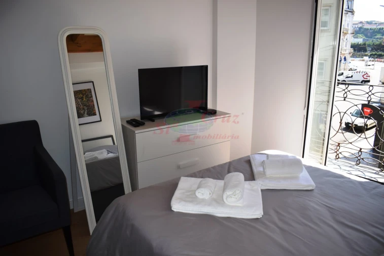 Apartamento para Arrendamento férias em Sé Nova, Santa Cruz, Almedina e São Bartolomeu Foto 5