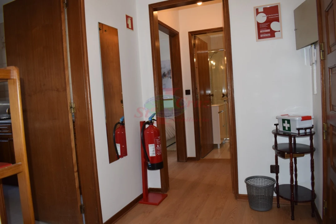 Apartamento T1 para Arrendamento férias em Sé Nova, Santa Cruz, Almedina e São Bartolomeu Foto 5