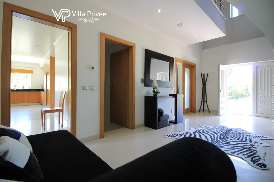 Moradia T5 para Venda em Cernache Foto 29