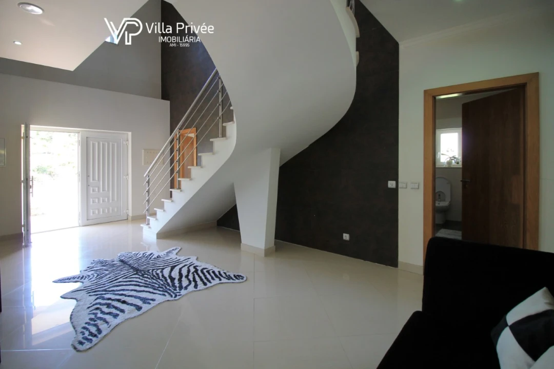 Moradia T5 para Venda em Cernache Foto 30