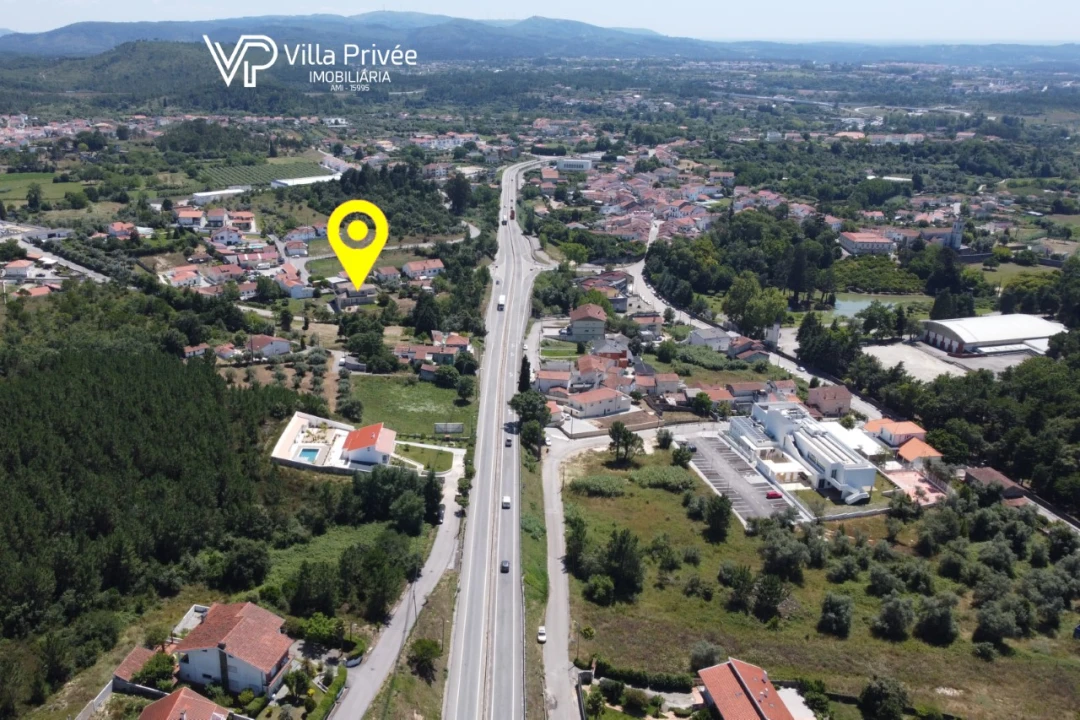 Moradia T5 para Venda em Cernache Foto 68