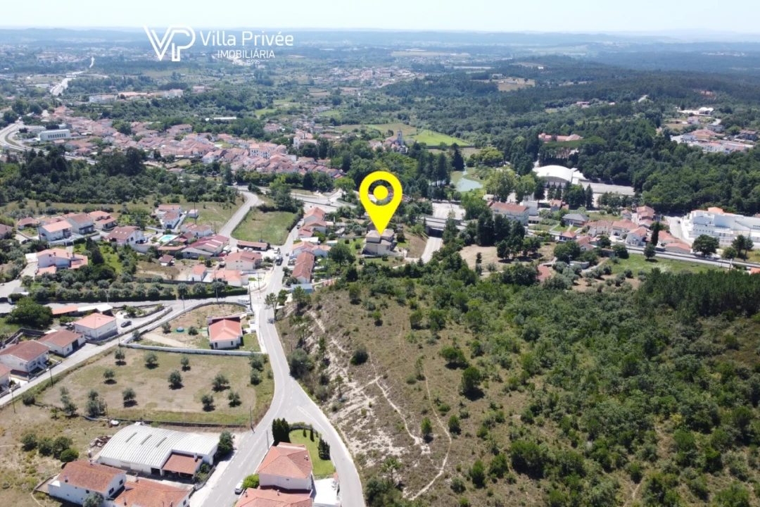 Moradia T5 para Venda em Cernache Foto 70