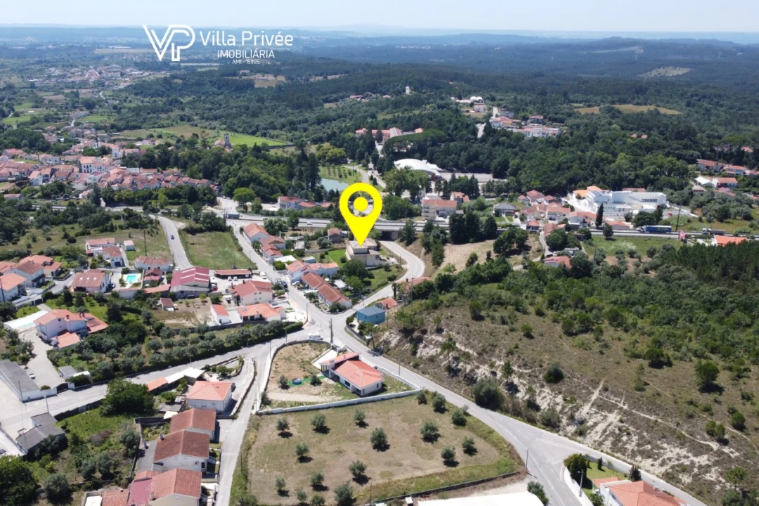 Moradia T5 para Venda em Cernache Foto 71