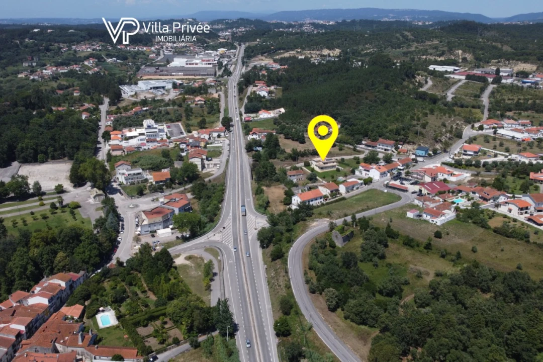 Moradia T5 para Venda em Cernache Foto 76