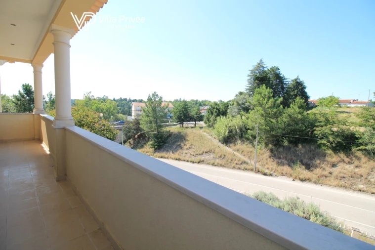 Moradia T5 para Venda em Cernache Foto 41