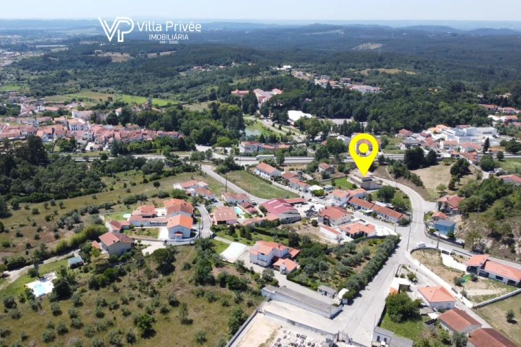 Moradia T5 para Venda em Cernache Foto 72