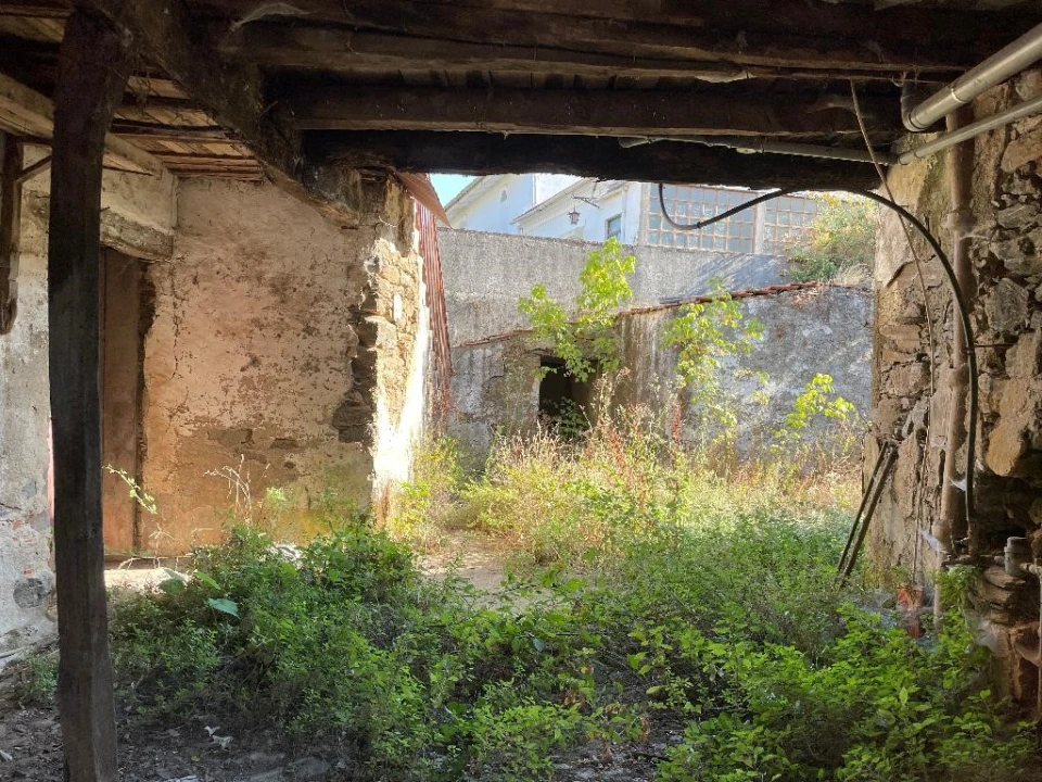 Moradia T3 para Venda em Castanheira de Pêra e Coentral Foto 20