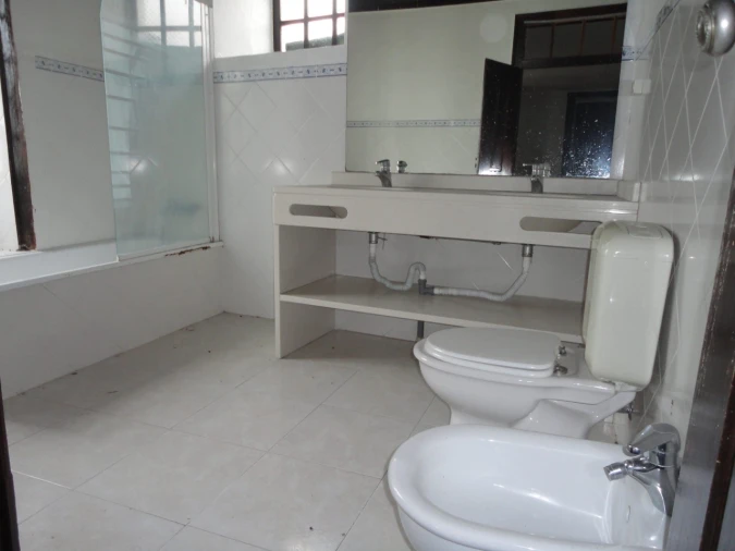 Moradia T5 para Venda em Abrunheira, Verride e Vila Nova da Barca Foto 10