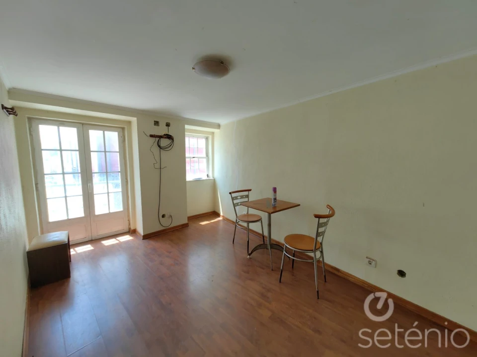 Prédio para Venda em Arroios Foto 1