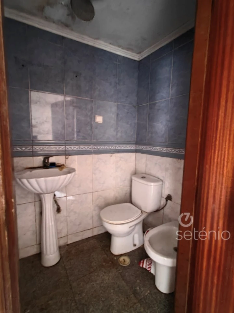 Prédio para Venda em Arroios Foto 14