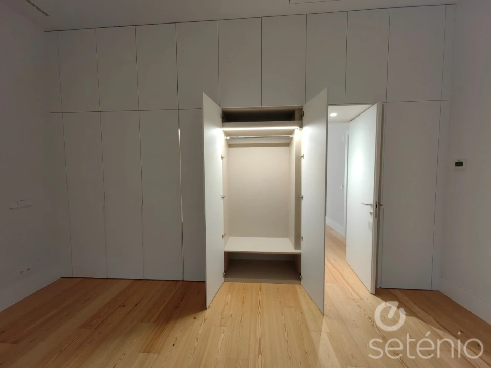 Apartamento T1 para Venda em Misericórdia Foto 9