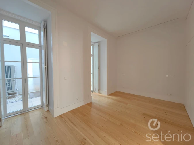 Apartamento T1 para Venda em Misericórdia Foto 5