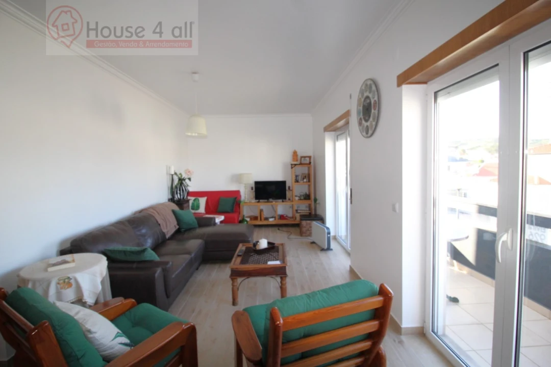 Apartamento T2 para Venda em Tornada e Salir do Porto Foto 8