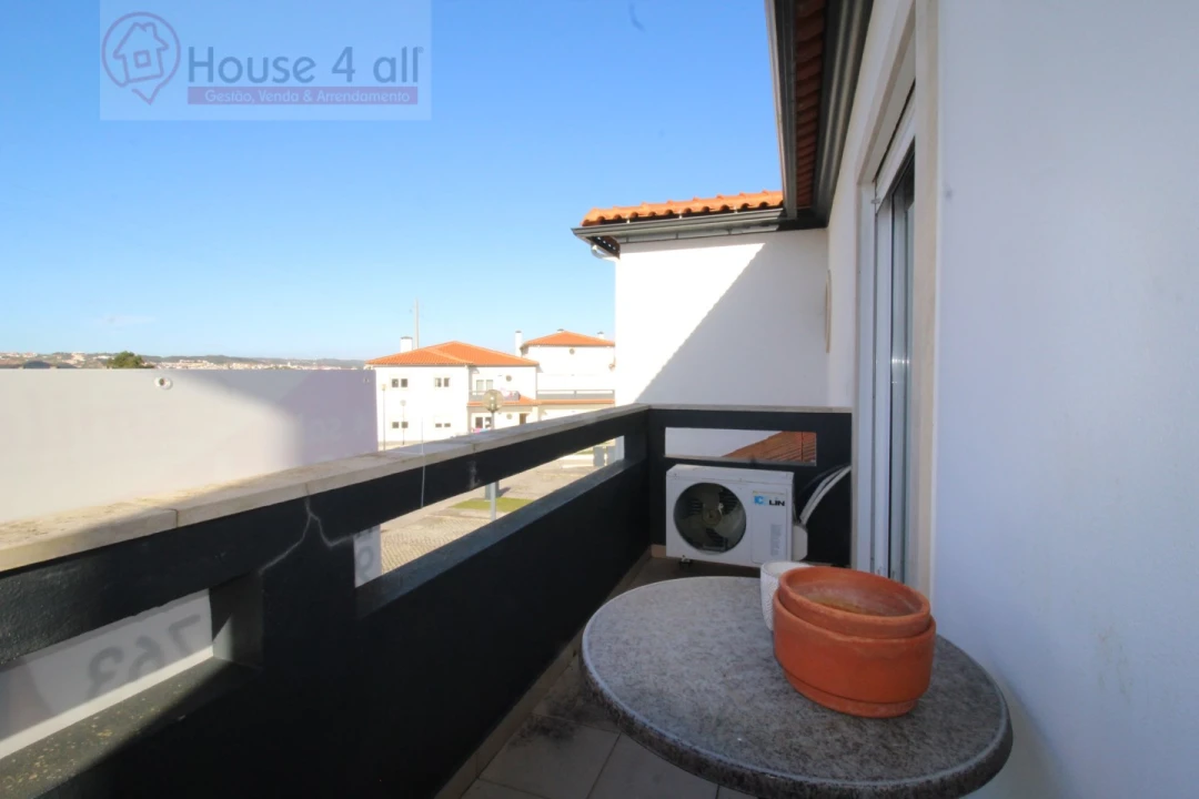 Apartamento T2 para Venda em Tornada e Salir do Porto Foto 11