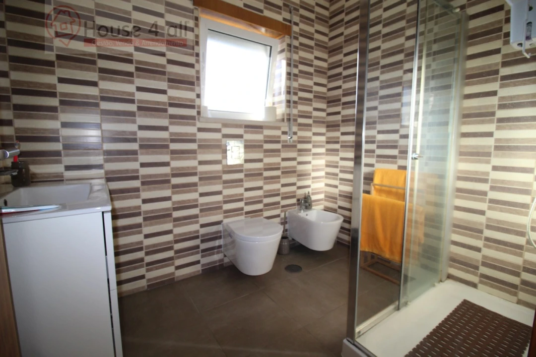 Apartamento T2 para Venda em Tornada e Salir do Porto Foto 14