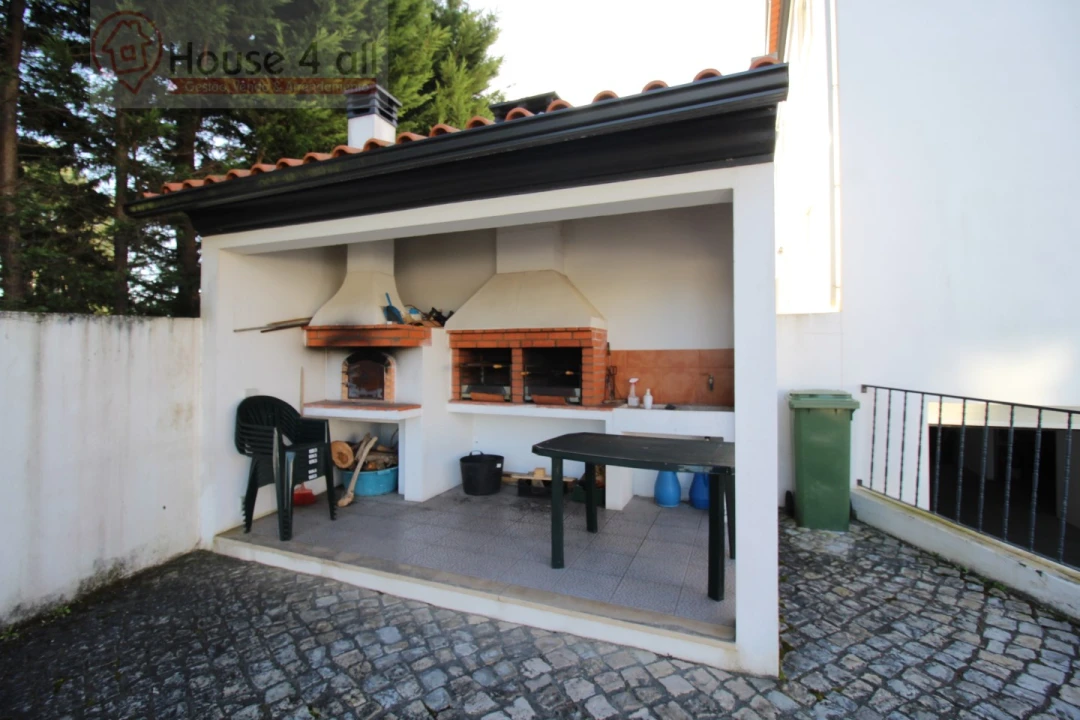 Apartamento T2 para Venda em Tornada e Salir do Porto Foto 22